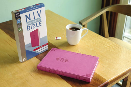 NIV, Value Thinline Bible, Large Print, Leathersoft, Pink, Comfort Print