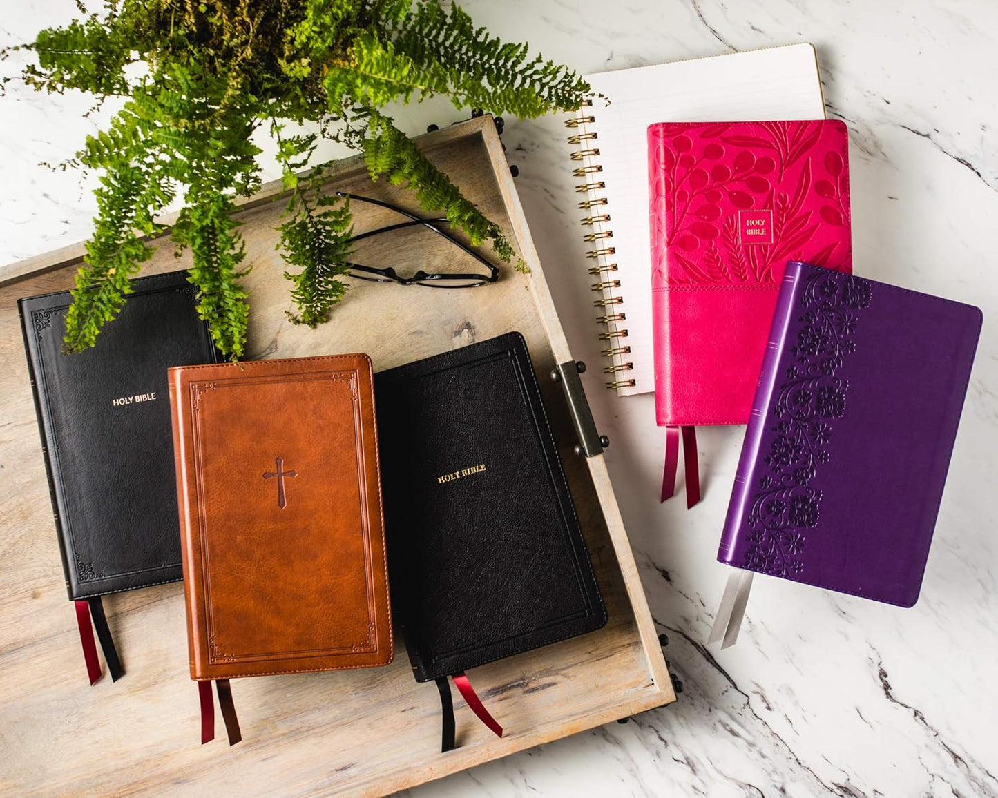 The Holy Bible, New King James Version (NKJV) Purple Leathersoft Large Print